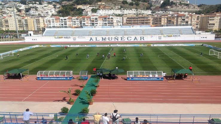 La agenda deportiva de Almuñécar y La Herradura arranca esta tarde con tres partidos de fútbol en el campos de 'Río Verde' y 'Las Tejas'
